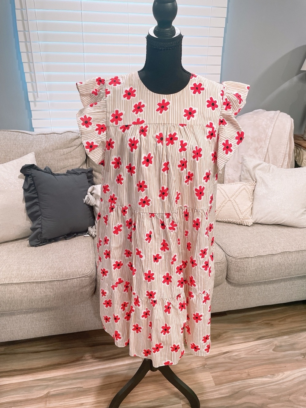 En Saison Beige & White Striped Dress with Red Floral Print Size L